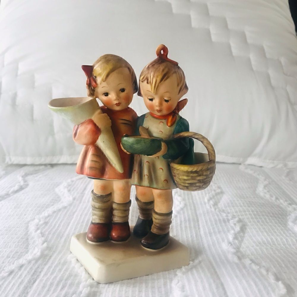Figurine Hummel   - Picture 2 of 5